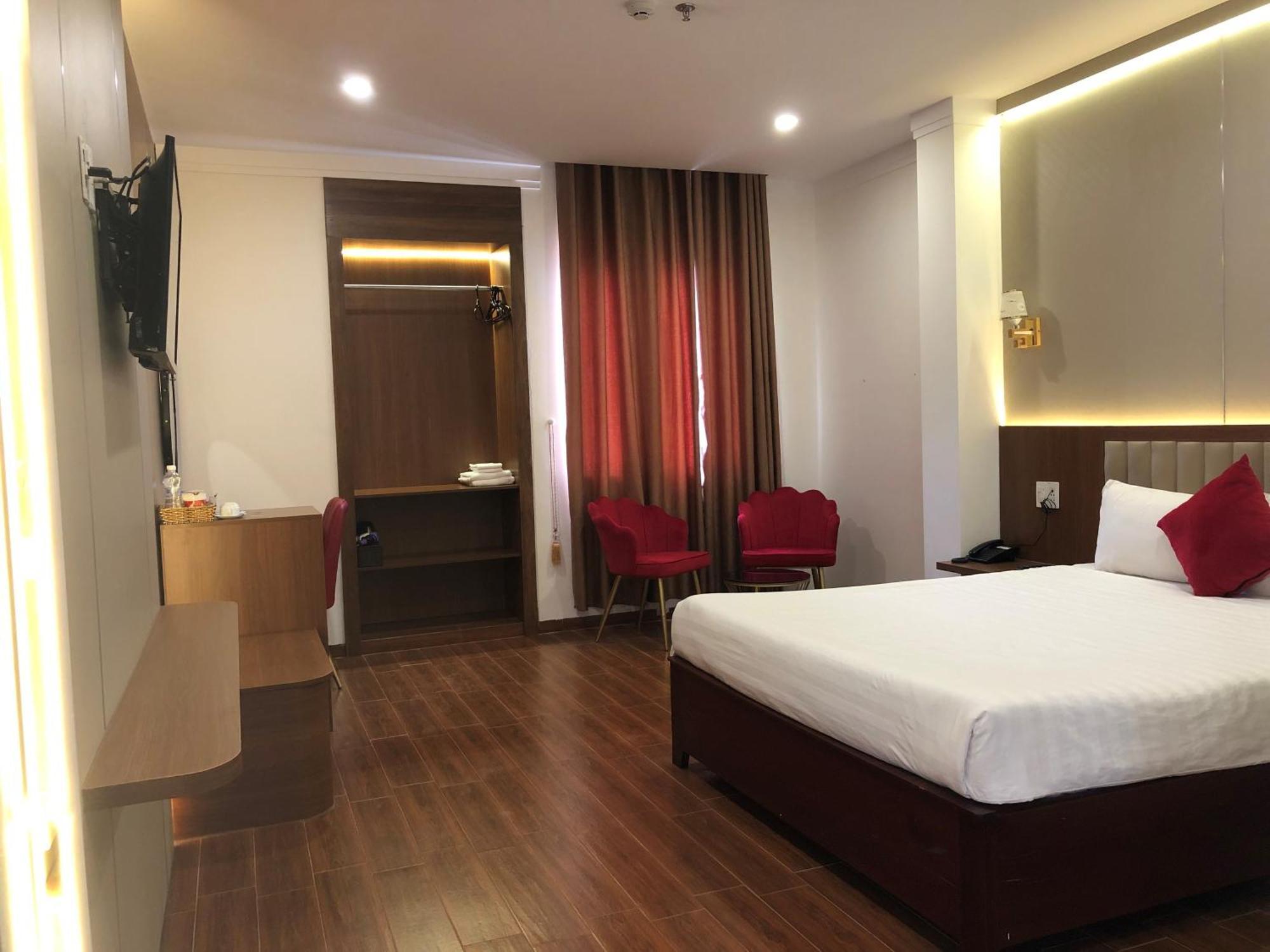 Le Centre Pleiku Hotel Eksteriør bilde